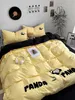 Ultra doux chambre quatre pièces lavage coton Panda brodé lit couette taie d'oreiller drap étudiant dortoir 3 pièces ensemble 240131