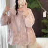 Blouses Femmes Mignon Lolita Jacquard Fleur À Lacets Volants Col Coton Poupée Chemise Femmes Lâche Large Chemisier Haut Femme Bottoming