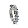 Bagues de cluster S925 Argent Voiture Fleur Coupe Pagode Plein Cercle Diamant Rangée Bague Femelle 3mm Haute Carbone En Gros