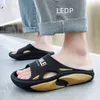 Summer Mens Super Soft Fire Nonslip Beach Slippers Wearresistent Trendy Fashion AllMatch Comfort Main 240126