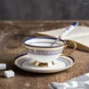 Mokken Engelse stijl Bone China koffiekopjes met gouden randen Borden Keramiek Theemiddag