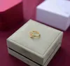 مصمم حلقة Van Clover Ring Cleef Four Leaf Clover Ring 2024 Fashion Jewelry Designer Van Clove Band Rings Ring Classic Diamond Rings Rings of Woman Man Love R