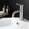 Badrumsvaskar kranar 304 Rostfritt ståltråd med en hål förtjockad och kall tvättbassäng under den keramiska kranen