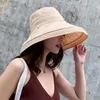 Berets Canvas Bucket Hat Womens Reversível Algodão Floppy Dobrável Xadrez Praia Sun Protetor Caps Senhoras Grande Aba Larga