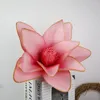 Dekorativa blommor 3d Magnolia Artificial Home Decor Interior Shopping Mall Window Display Wedding Bakgrund Dekoration Fake