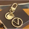 Fashion Designer Keychains Metal Letter Keychain VOYAGEZ Car Key Chain Key Ring for Luck Men Women with Original Gift Box louiselies vittonlies