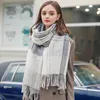 Sciarpe Sciarpa di lana scozzese gialla per donna Addensare scialli caldi e avvolgere Echarpe Pashmina Ladies Winter Cashmere Foulard Femme