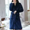 Roupas étnicas Mulheres Comprimento Total Xaile Collar Velour Luxo Bath Robe Mulheres Bathrobe Kimono Robes por muito tempo com bolsos