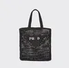 Sac fourre-tout Sac de créateur Sac de paille Sac de plage Mode Mesh Creux Tissé pour l'été Sac de paille Sac tissé d'été abricot noir Sac de vacances Sac de shopping de grande capacité