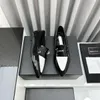 24 Coco Early Spring Nieuw Europa en de Verenigde Staten en het oude geelbruine leren loafers loafers comfortabel voetpedaal