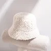 Bérets Femmes Automne Hiver Seau Chapeaux Couleur Unie Chaud Ins Femme Fausse Fourrure Casquette De Pêcheur Coréen Décontracté Flocon De Neige Velours Bassin Chapeau