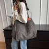 Bolsa de ombro com estampa de leopardo, grande, para mulheres, de lona deformável, grande capacidade, para compras, inverno, bolsas de luxo 240130