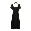 Casual Dresses Luxury Designer Brand Spring 2024 Vintage Hepburn Style Little Black Dress Waist Slimming Square Neck