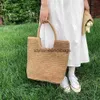 Totes 2023 Kvinnor Straw Woven Shoulder Bag Solid Color Summer Pouch för handgjorda resande handväskor Underarm Bagsh24217