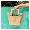 Totes Fashion Pearls Ganding Hands Handbags Handbags Luxury Chains Wicker Woven Bags Bodybody Sacs Lady Summer Beach Bali Straw Bagh24217