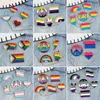 Brosches 3-6 st/set LGBTQ Rainbow Transgender Lesbian Gay Pansexual Asexual Bisexual Emamel Pin Custom Flag Heart Badges smycken