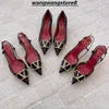 Sandalias de diseñador Zapatos de tacones altos Marca para mujer Hebilla de metal 4 cm 6 cm 8 cm 10 cm Tacón fino Punta puntiaguda Negro Desnudo Rojo Boda con bolsa para el polvo Tamaño 35-44