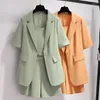 女子ショートパンツブレザーとスーツフォーウーマンオフィスサマー服2024韓国スタイルショートパンツセットスリーブ服クラシックフル