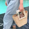 Totes Fashion Pearls Ganding Hands Handbags Handbags Luxury Chains Wicker Woven Bags Bodybody Sacs Lady Summer Beach Bali Straw Bagh24217