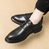 Kleidschuhe Herren Derby Leder Quadratischer Zeh Dicke Sohle Klassisch Schnürschuh Business Britischer Stil Schwarz Größen 38-44