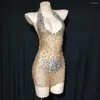 Stage Wear Strass Transparente Vestido Curto Mulheres 2024 Gogo Dancer Prom Backless Halter Outfit Noite Aniversário Comemorar Sexy