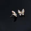 24SS Diseñador Van Cleff Pulsera Vcas Fanjia Clip de oreja de mariposa de edición alta con Fritillaria blanca Pendientes de estilo femenino simples y magníficos dulces chapados con 1