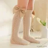 Chaussettes pour enfants Nouvel été enfants chaussettes hautes évider coton doux mignon enfants filles maille fine respirant longue Socken pour 2-13 ans