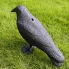 Décorations de jardin Simulation Crow Ornements Image réaliste de haute qualité simple et délicate peut être utilisée à plusieurs reprises à la maison