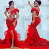 2024 Plus Size Aso Ebi Ebi Sukienki Mermaid Red Lace Even Evening Suknie Formalne sukienki Rehinstones z Illusion Illusion Sukienki zaręczynowe AM398