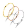 Klusterringar 1 mm guld sier svart rostfritt stål band ring för kvinnor män enkla fina engagemang par ringer juvel dhgarden dhniv