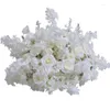 Dekorativa blommor Bröllop Silk Flower Ball White Roses Cherry Blossom Window Decoration In Bakgrund Shopping Mall Exhibition Halls