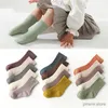 Skarpetki dla dzieci 5 Pairs Socks Baby Baby Boy Socks 0-1-3-8y Kids Pure Cotton Spring Autumn Fadeless Soft Childrens Socks for Girl