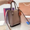 Perry fibbia magnetica apertura e chiusura tracolla regolabile staccabile borsa tote in pelle goffrata shopping borsa a tracolla da donna arancione e rosa.