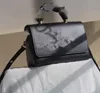 2024 borse di design di lusso borsa da donna designer di lusso l borsa a tracolla da donna Borsa a tracolla in lana con catena di perle