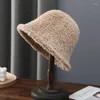 Bérets Chapeau de godet en peluche mignon pour femmes automne hiver chaud doux fausse fourrure dôme pêcheur casquette large bord pliable couleur unie bonnets vierges