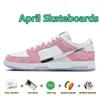 2024 Designer Low Casual Shoes April Skateboards Rayssa Leal The Powerpuff Girls TIGHTBOOTH Give Her Flowers Panda Grey Fog UNC Men Women Trainers Platform shoe GAI