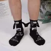 Frauen Socken 2024 Nette Weihnachten Geschenk Magnetische Für Paar Lustige Kreative Cartoon Augen Hand In Mitte Rohr Reine Baumwolle Socken