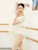 Stage Wear Ballet Justaucorps Femmes Design Combinaison de danse blanche Adulte Vêtements de pratique quotidienne Yoga en gros