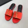 2024 Luxuries Designer Mens Womens Slippersサンダルシューズスライドサマーファッションワイドフラットフリップフロップ