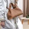 Sacs de soirée Sac à bandoulière en cuir PU Designer Euro-America Style Fashion Satchel Dames Plissé Nuage Sacs à main Solide Femmes Top-Poignée