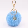 Nyckelringar 1 st högkvalitativ falsk päls Ball Keychain Pompom Key Chain Rings Ballet Angel Girl Fourrure Pompon Women Bag smycken