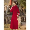 Czerwony rok chiński Cheongsam Kobiety zagęszczone zimowe sukienka z długim rękawem Szczupła elegancka tradycyjna qipao s do xxl 240131