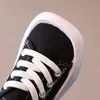 أحذية Girls Fashion Leisure Shoe Childrens Canvas Shoes Sneakers Kids Disual Sport Shoes for Ristergartn Black White Orange 240202