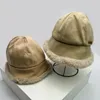 Berets Warm Fashion Double-sided Plush Letter Autumn And Winter Versatile Cotton Bucket Hats Women Sunday Angora Yarns Thickening