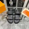 Sandálias Treinadores Ely Chinelos Designer Mulheres Casuais Sapatos de Praia Grosso Solado Preto Viutonly Vittonly Sapateiro Verão Luxuoso Tory