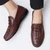 Läder dagligen slip på mens loafers krokodil körning coman comfort mocasines varumärke mjuk ensam man social affär b