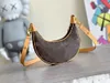 Top Luxury designer Loop bag Croissant bags mirror shoulder hobo designer Purse M81098 Cosmetic half-moon baguette underarm Handbag crossbody Metal Chain