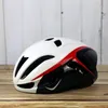 Casco da bicicletta ultraleggero Mountain Road Bike MTB Sport all'aria aperta per uomo e donna Cappellini per scooter elettrici Caschi di sicurezza 240131