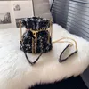 Bolsa feminina designer mini bolsa fortuna preto e rosa bolsa balde diamante treliça bolsa de corrente