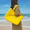 Totes Summer Bogg Bag Stor vattentät mode Eva stansade handväskor Water Park Ladies Tote Handväskor Womens Storage Beach Bogg Bagsh24218